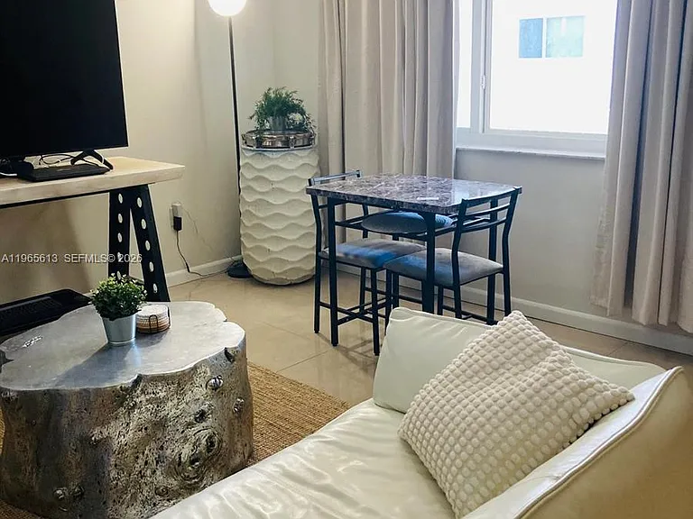 462 Golden Isles Dr #206 — Photo 18