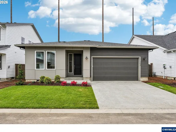 754 Magnolia Ave, Woodburn, OR 97071