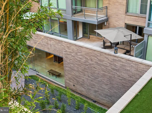 1111 23rd St NW APT 2E, Washington, DC 20037