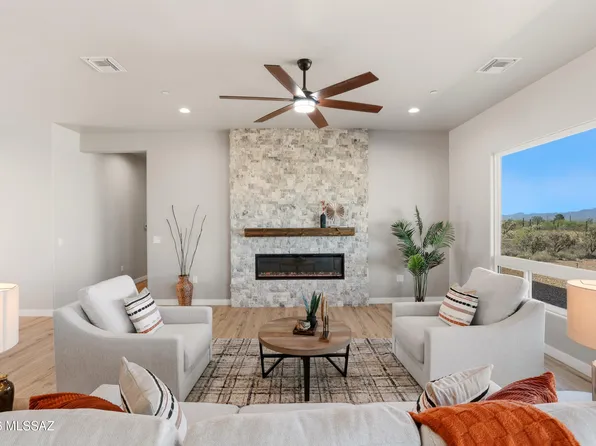 5659 W Desert Falcon Ln, Tucson, AZ 85742
