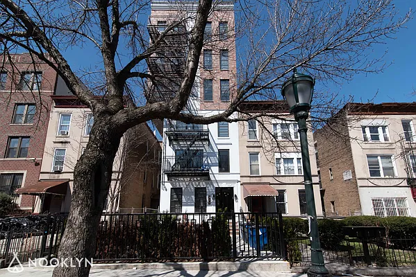 Rented by Nooklyn NYC LLC | media 28