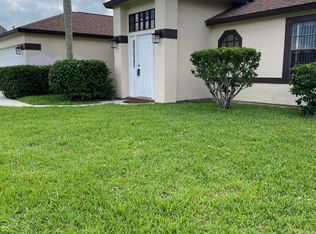 472 Godfrey Rd SE, Palm Bay, FL 32909