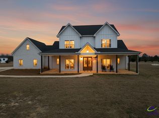 701 Pitts Rd, Hawkinsville, GA 31036