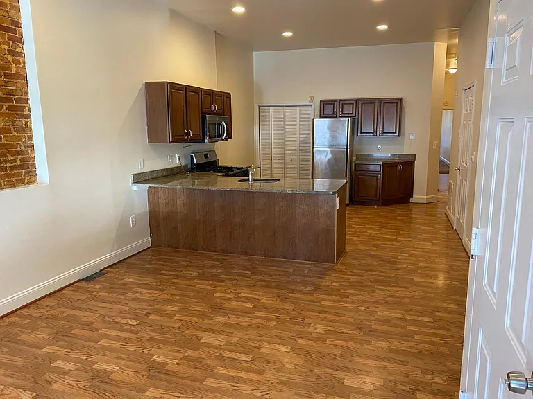2210 Eutaw Pl #1 — Photo 3
