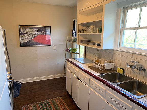 5th image of 1401 Lorrain St APT H