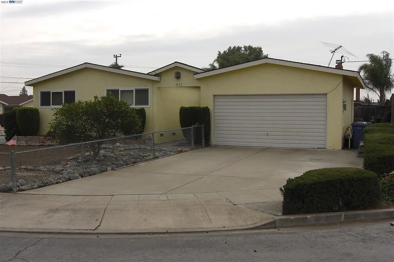 5513 Jonathan Pl photo 1