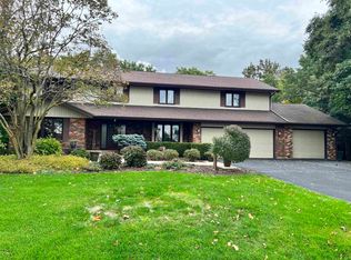 1753 Madron Rd, Rockford, IL 61107