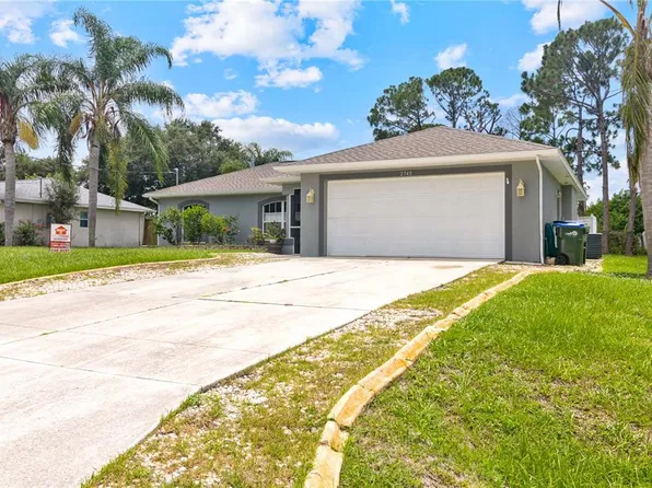 2745 Nellie Ln, North Port, FL 34286
