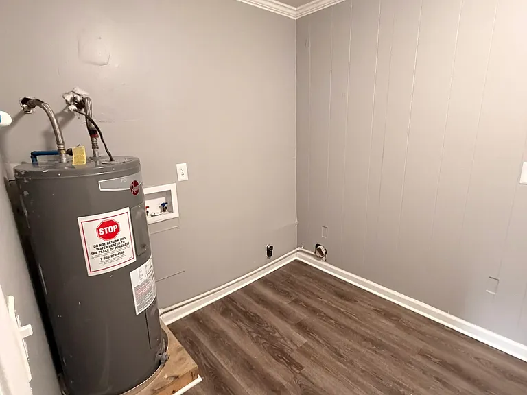 2516 Upper Dr — Photo 15