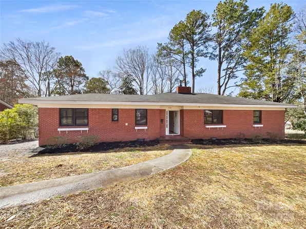 414 N Wylie St, Lancaster, SC 29720