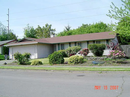 15710 SE 12th St photo 1