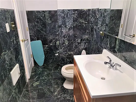 Rented by Virtual Real Estate | media 11