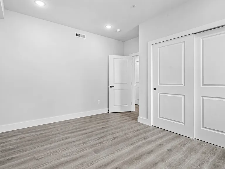 1108 W Dauphin St #201 — Photo 40