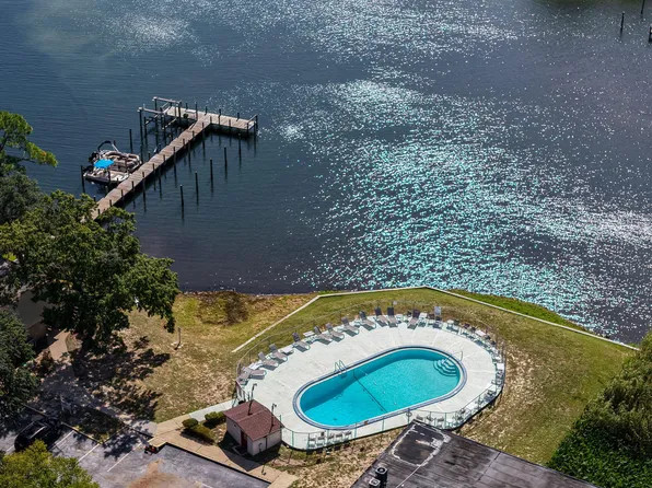 210 Pelham Rd Unit 215A, Fort Walton Beach, FL 32547