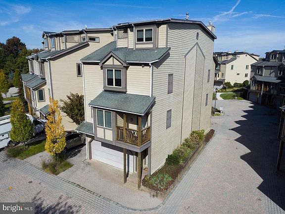 2nd image of 7031 Chesapeake Harbour Dr E