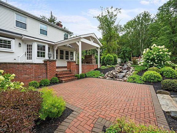 2nd image of 2366 Trailard Dr