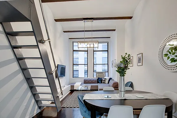 Rented by Voro NYC | media 7