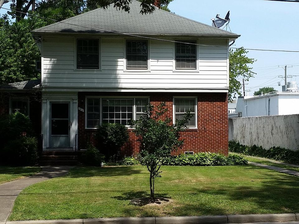 1st image of 1210 Daniel Ave Fl 2nd