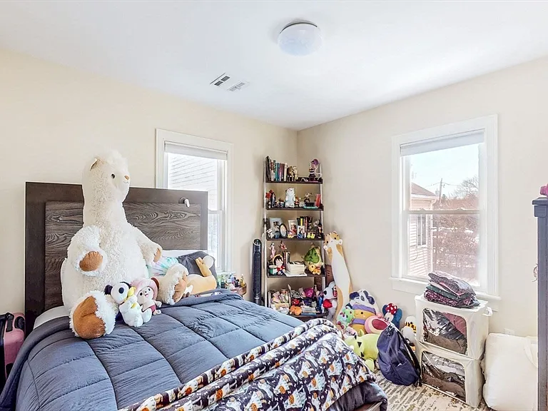 15 John St #15 — Photo 12
