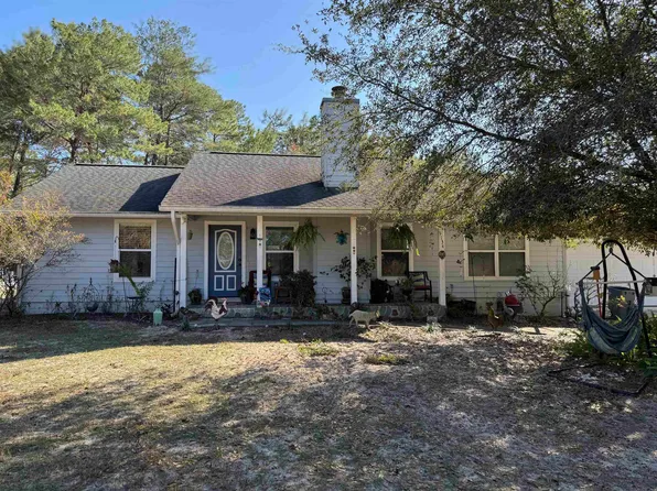 1134 Coral Farms Rd, Florahome, FL 32140