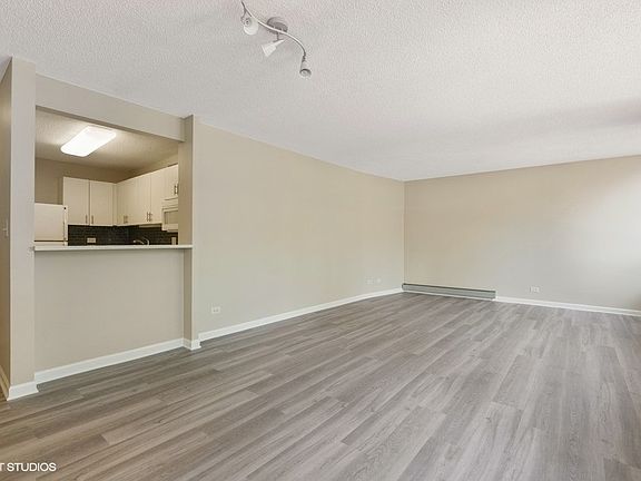 3rd image of 440 N Wabash Ave APT 1104