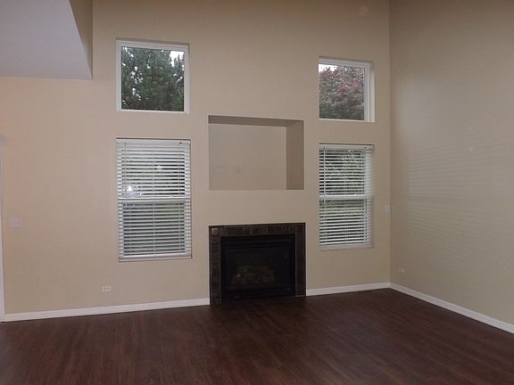 2nd image of 3300 Ronan Dr #3300