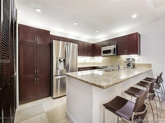 4th image of 3008 McDonald St #19
