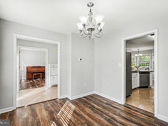 5th image of 4205 Sorrell Ct