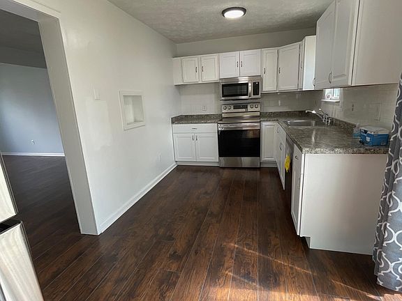 5th image of 648 Harr Park Ct