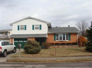 405 Rookwood Pkwy, Lexington, KY 40505