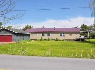 9055 Middle Rd, Dexter, NY 13634