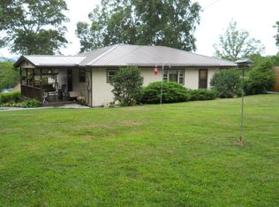 126 Kittyhawk Ave, Rock, WV 24747