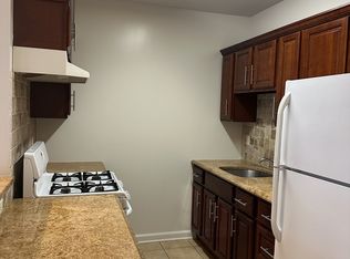 268 S Washington Ave APT 5B, Bergenfield, NJ 07621
