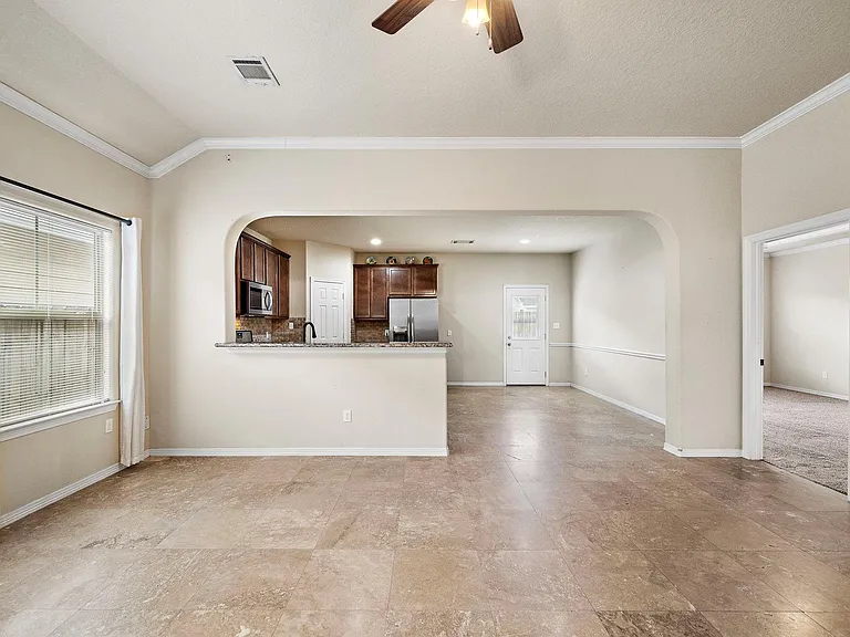 18319 Hillingdon Ln — Photo 11