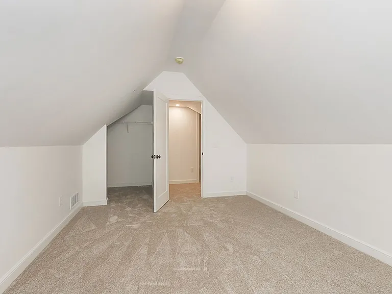 27011 Normandy Rd — Photo 22