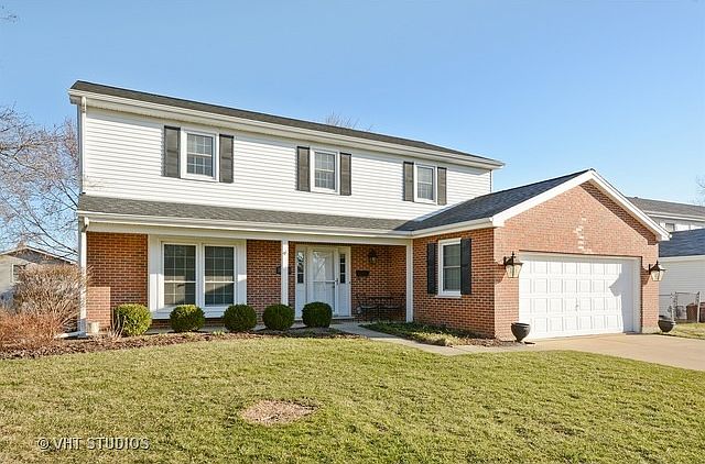 1st image of 832 Prince Charles Ct