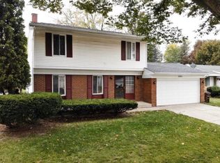 3933 Sheffield Blvd, Lansing, MI 48911