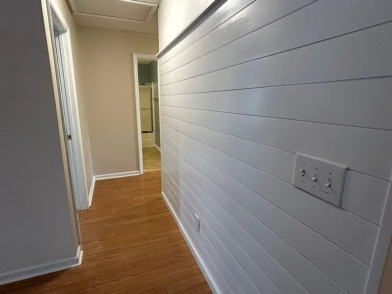 1300 Woodburn Ct — Photo 11
