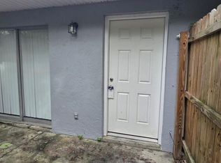 5200 SE 31st St APT D, Ocala, FL 34480