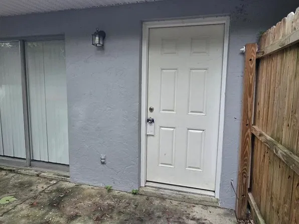 5200 SE 31st St APT D, Ocala, FL 34480