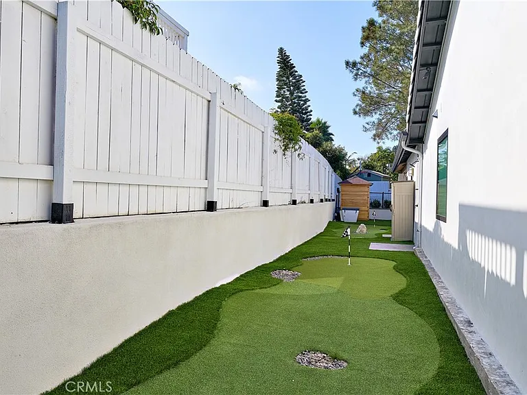 2140 Mountain Vista Dr — Photo 32