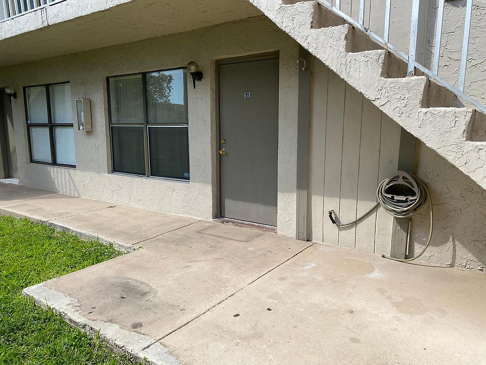 1st image of 27-11-15306 SW 72nd St #2711