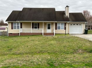 1 Lindsay Cres, Thomasville, NC 27360