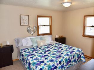 104 W 7th St, Pierre, SD 57501