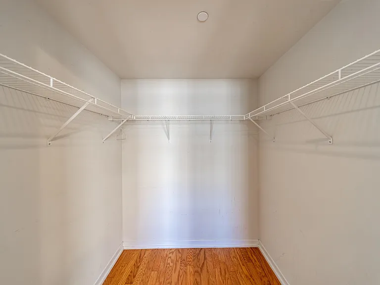 149 Essex St #6L — Photo 9