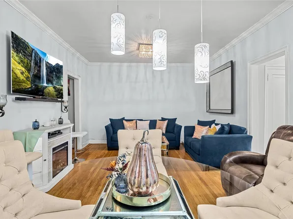 115-25 84th Avenue #2M, Kew Gardens, NY 11418