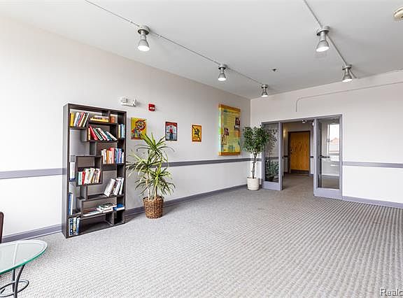 5th image of 101 S Union St Unit 316
