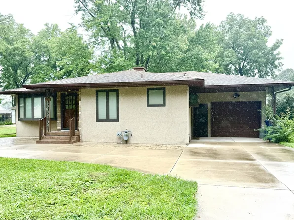 205 Oak St, Spring Valley, IL 61362