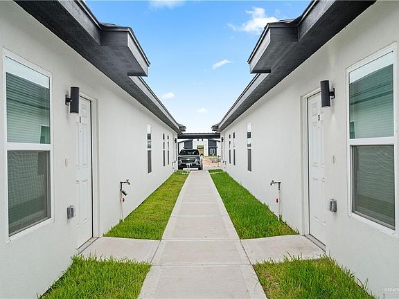 2nd image of 11304 N 25th St #2