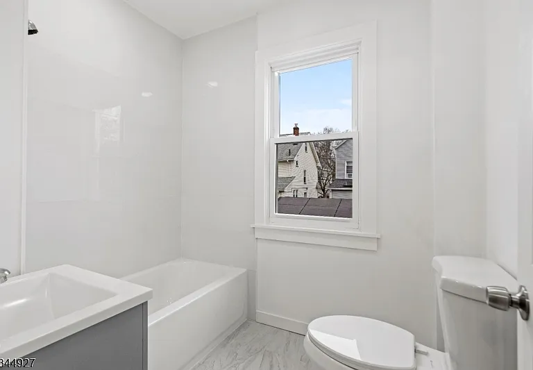 9 Sycamore St — Photo 9
